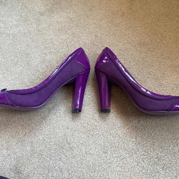 ποΈ Spring Purple Square Toe with Chunky Heel, Size 8 - Picture 9 of 10